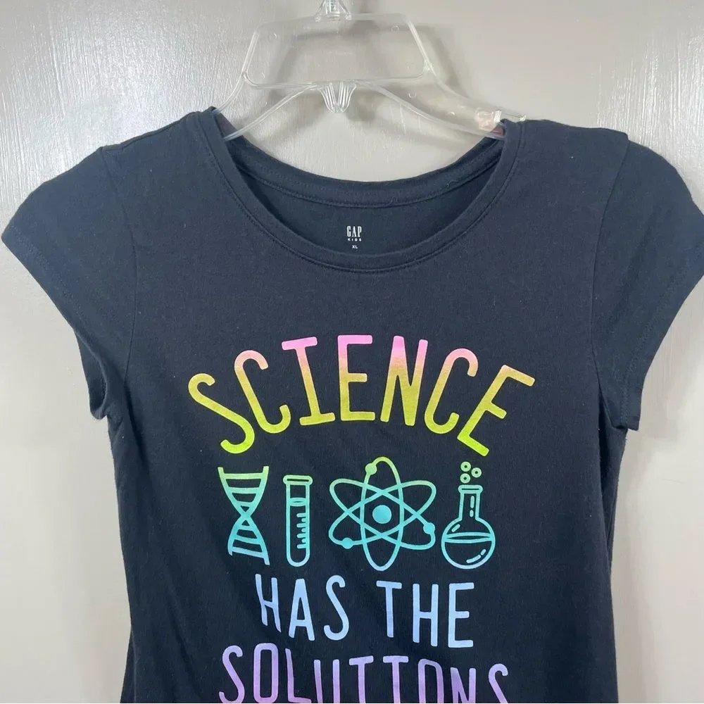 GAP Black Science Solutions‎ Tee